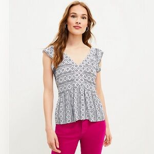 Loft Medallion Flutter Sleeve Peplum Top NWT Women’s Medium